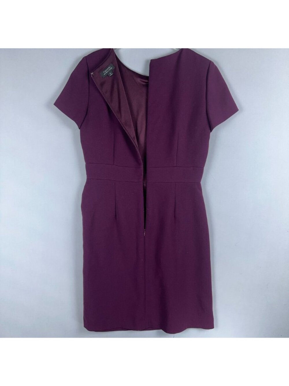 Tahari Arthur S. Levine Sheath Dress Women Size 8 Purple Short Sleeve Belted - Picture 4 of 12